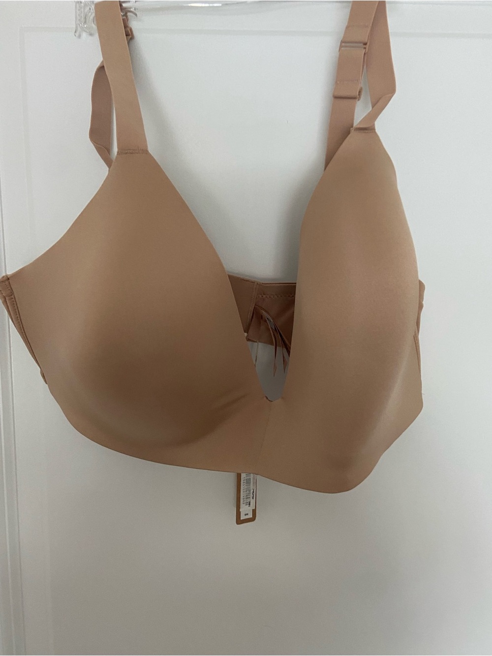 SKIMS Smooth Nude T-Shirt Bra in Sand